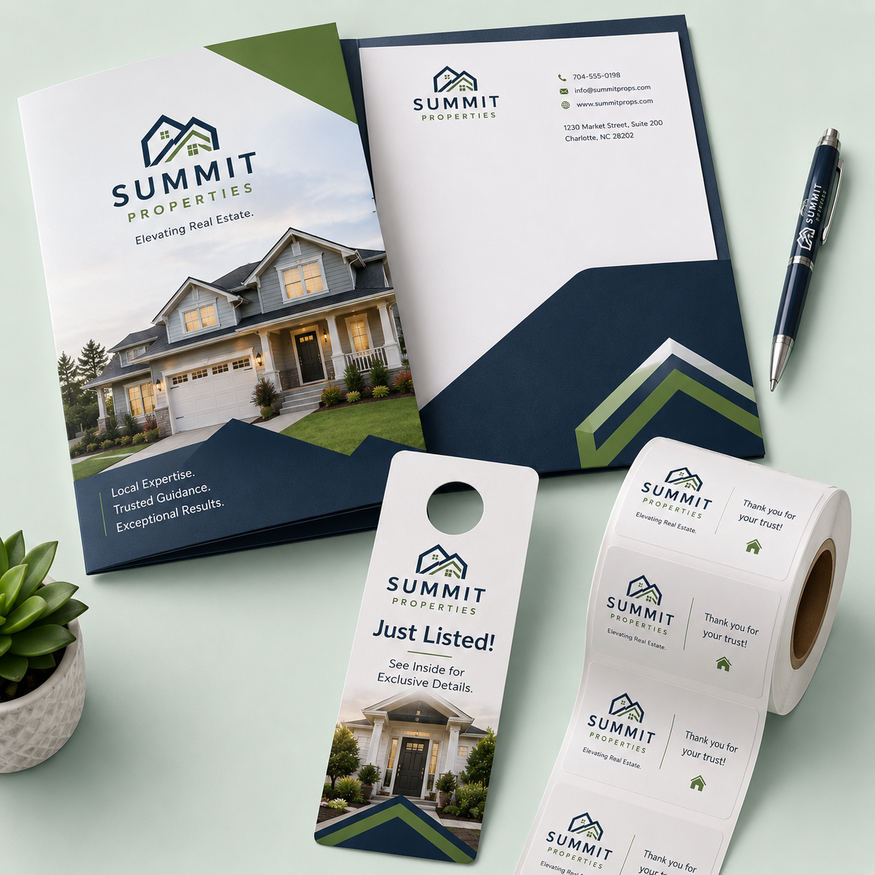 Standard and bulk run professional printing for larger quantity business and marketing projects